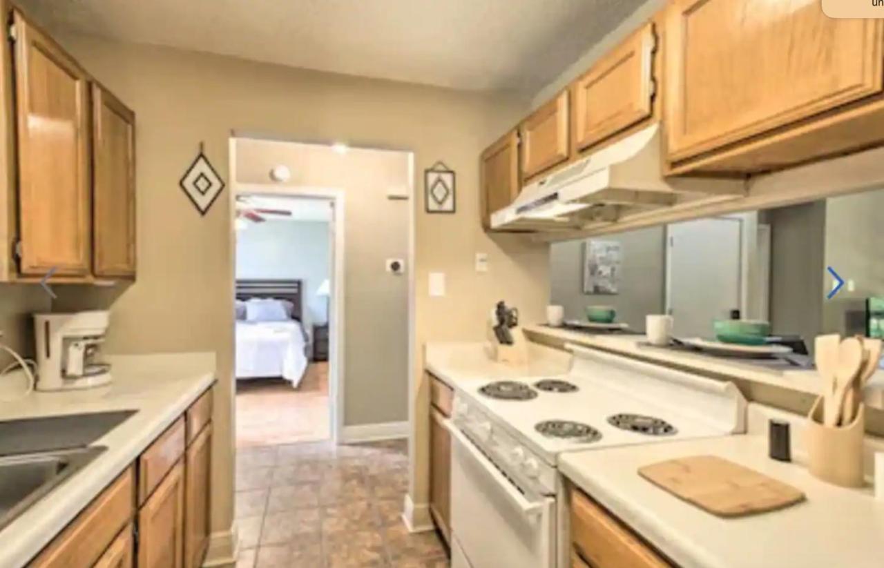 New! Lsu Baton Rouge Contemporary 3 Bedroom Suite Condo Exterior photo